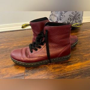 Dr Marten flat combat boots